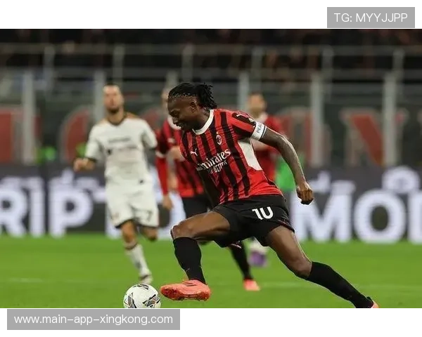 莱奥喷射般突破破门，米兰无可阻挡