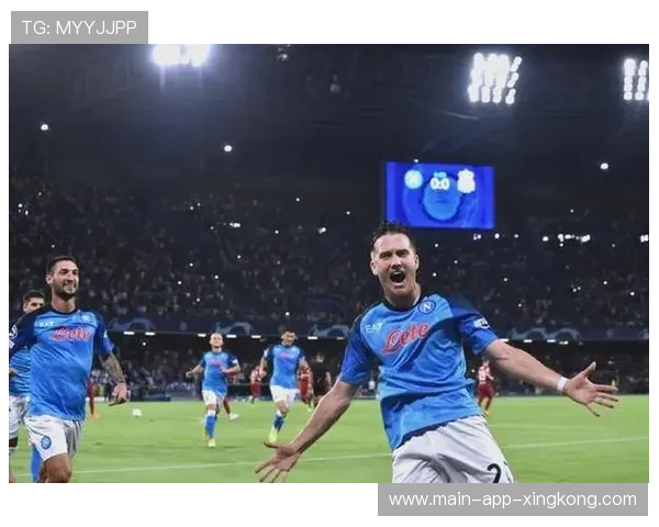 那不勒斯泽林斯基挑射越过门将写意十足 那不勒斯泽林斯基挑射越过门将写意十足