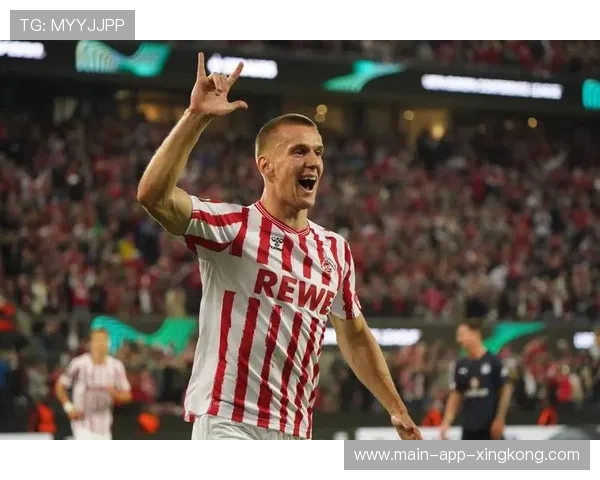 阿森纳在禁区外围制造多次威胁,锋线压力显著